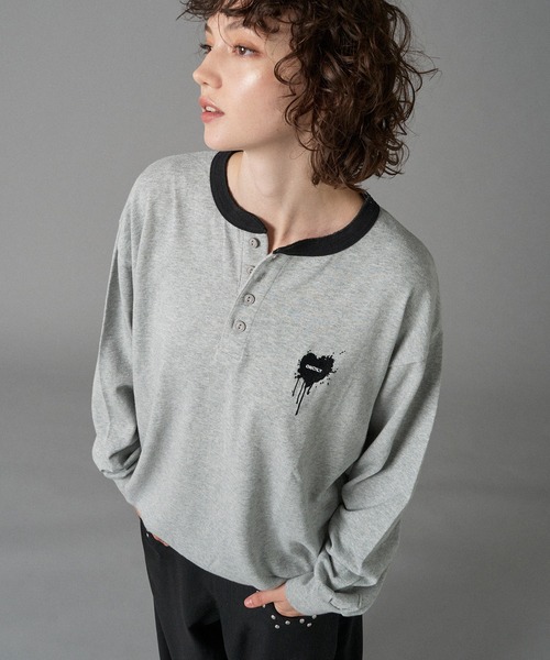 ドゥーズィエムクラス Henly Long Tシャツ Deuxieme Classe（ドゥーズィエムクラス）の「Henly Long Tシャツ（T