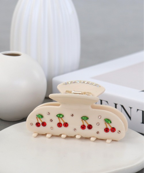 Three Four Time（スリーフォータイム） ヘアクリップ CHERRYバンス