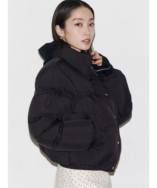 ダウンジャケット ..m_m..❤︎様 EMODA（エモダ） ダウンコート ダウンジャケット リボンパッファー
