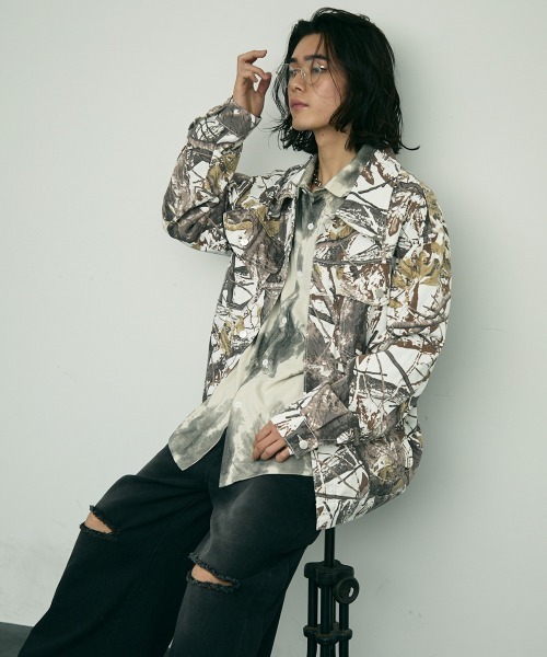 サトウリアルツリーデニム Shoowtime（ショウタイム）の「Real tree camo all over design