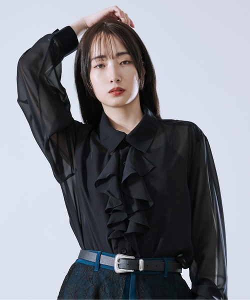 Ellno Loset（エルノロゼット） シャツ ラッフルタイシアー