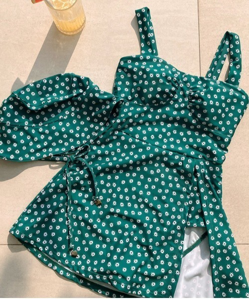 gossip!ロサンゼルス 水着 小花柄 ハット付きスイムウェア