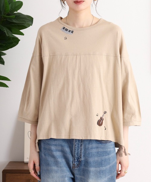 tシャツ EMAGO 夜風と音色刺繍Ｔシャツ レディース Emago tシャツ EMAGO 夜風と音色刺繍Tシャツ レディース