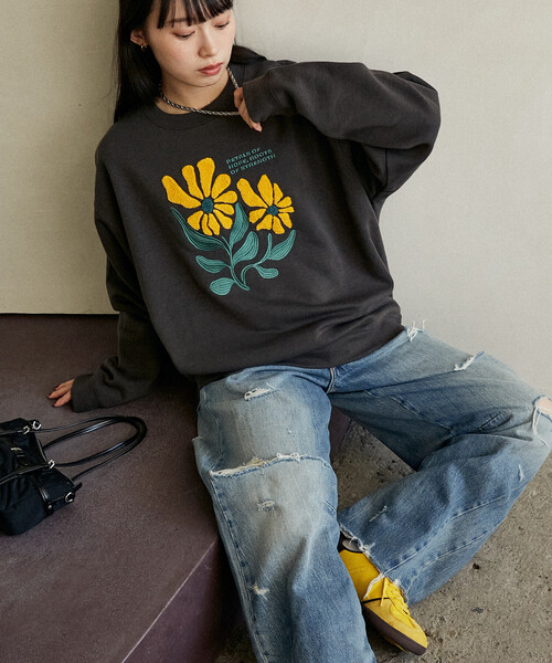 PUBLUX（パブリュクス） トレーナー スウェット デイジー 刺繍 クルー