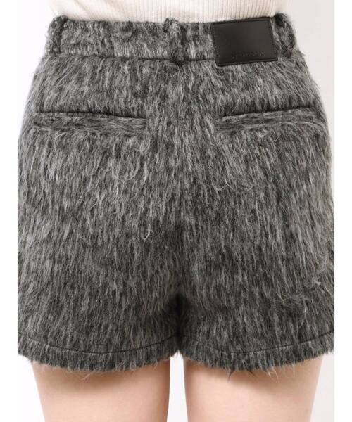 EMODA（エモダ） パンツ タックシャギーショートパンツ レディース