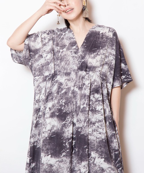 「OSMOSIS」 半袖ワンピース ONE SIZE グリーン レディース_画像4