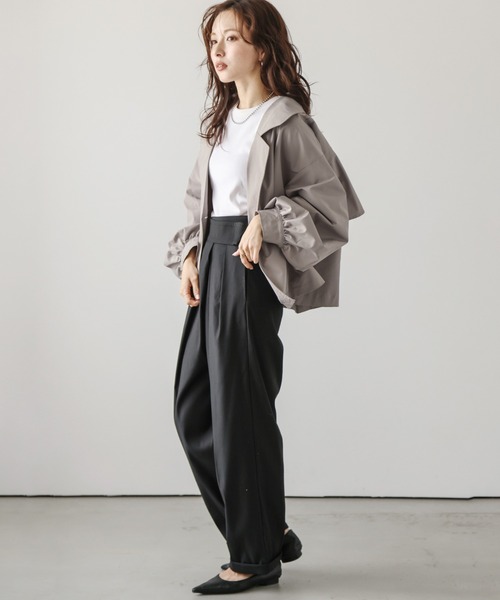 yori バックフリルブルゾンカットソー　ベージュ　パーカー　アウター 中古・古着通販】YORI (ヨリ) バックダブルフレアジップパーカー