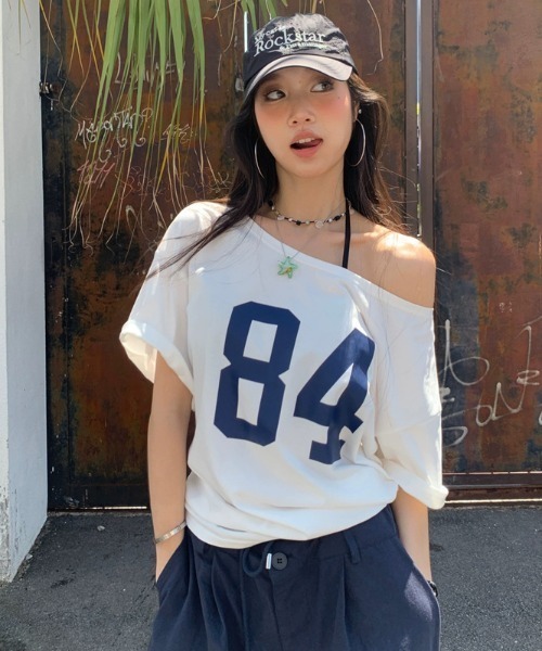 kijun 韓国ブランド トップス タグ付き 新品未使用 DEVICE tシャツ オフショルダー ナンバリング ロゴ プリント