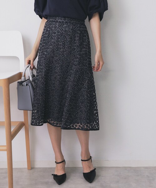 index（インデックス） スカート 小花刺繍チュールマーメイドスカート