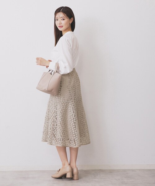 index（インデックス） スカート 小花刺繍チュールマーメイドスカート