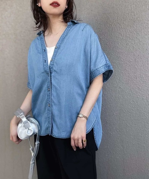 Emma Taylor（エマテイラー） tシャツ ライトデニムGOLD釦キーネック 