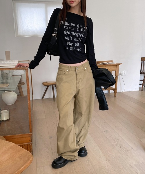by muni:r tシャツ レタリングショルダーストラップロングTシャツ 