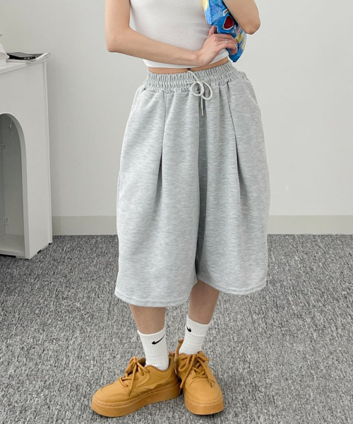 IVE レイ着用!【OPENING PROJECT】バミューダスウェットパンツ 条件付き数量限定トレカ付き！☆IVE レイ 着用！！【OPENING