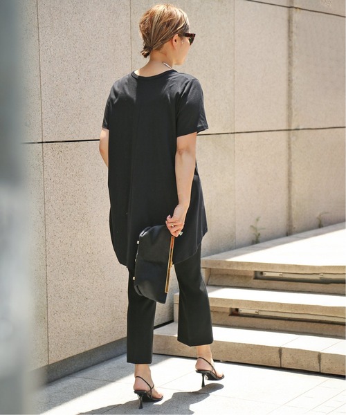 「CELERI」 半袖Tシャツ - ブラック レディースの画像