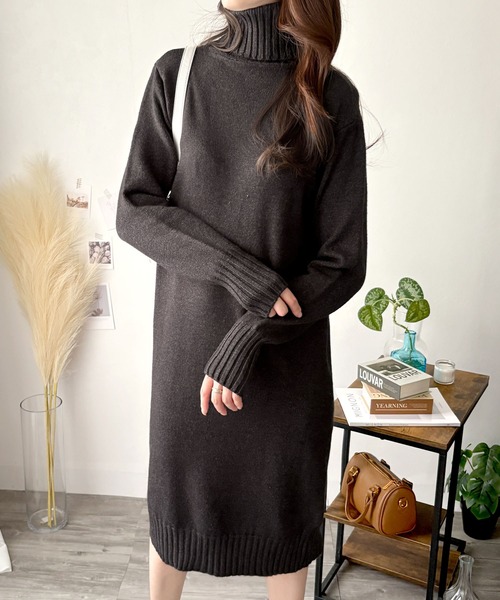 ワンピース シンプルで品のあるリラックススタイルが完成♪ タートルネックニットロングワンピース | Dewlily | 07