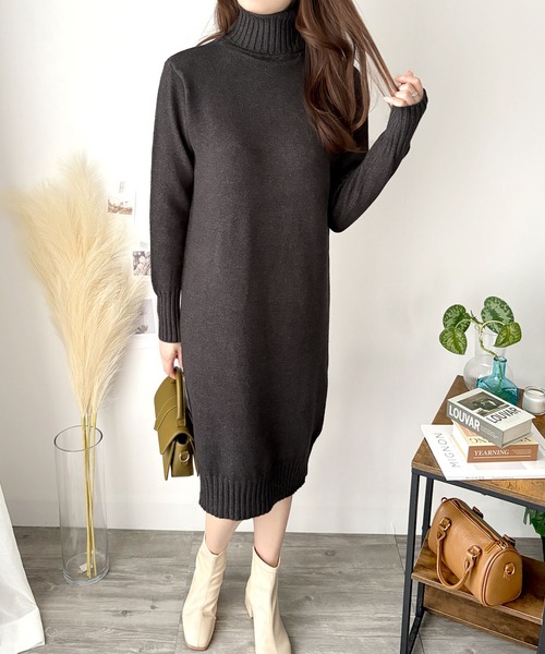ワンピース シンプルで品のあるリラックススタイルが完成♪ タートルネックニットロングワンピース | Dewlily | 08