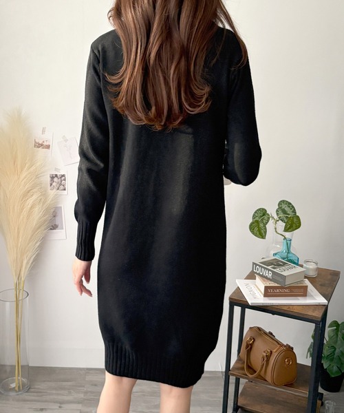 ワンピース シンプルで品のあるリラックススタイルが完成♪ タートルネックニットロングワンピース | Dewlily | 15