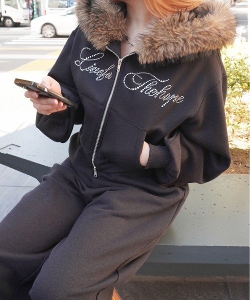 ALMO パーカー ラインストーンロゴボリュームファーZIPパーカー(RO