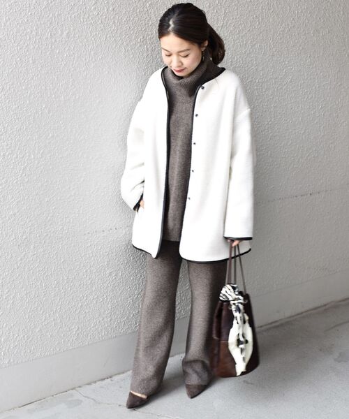 美品 SHIPS シップス ノーカラー ショートコート ウール ベージュ M SHIPS（シップス） ノーカラーコート ONE SIZE ベージュ レディース