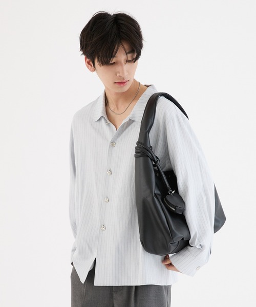 ONCILY（オンシェリー） ショルダーバッグ MOON STUDS BIG SHOULDER