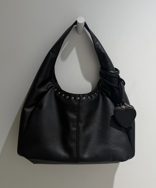 ONCILY（オンシェリー） ショルダーバッグ MOON STUDS BIG SHOULDER