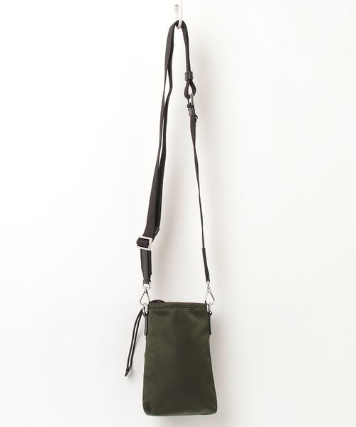 PRADA（プラダ） Re-Nylon スマートフォンケース ショルダーバッグ