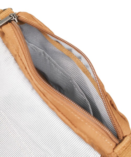 Carhartt（カーハート） ウエストポーチ 「UT207」「Carhartt