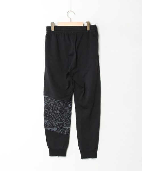 「EMPORIO ARMANI EA7」 チノパンツ X-SMALL ブラック メンズ | EA7 | 01