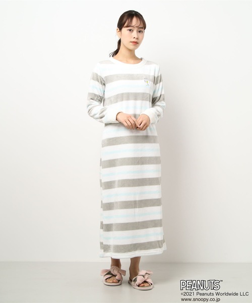 ルームウェア パジャマ Peanuts ピーナッツ フワモコマキシワンピース ルームウエア パジャマ スヌーピー フリース素材 キャラクター刺繍 Zozotown Paypayモール店 通販 Paypayモール