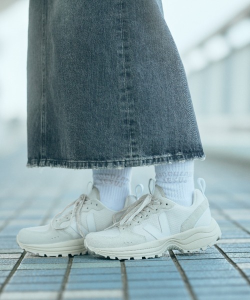 VEJA（ヴェジャ） スニーカー VENTURI VJVT213184 メンズ レディース