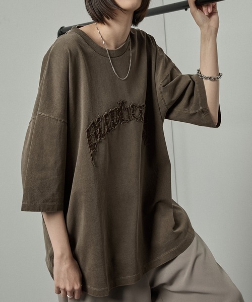 tシャツ 「Alfred Alex」ヴィンテージ加工ピグメントロゴパッチTシャツ