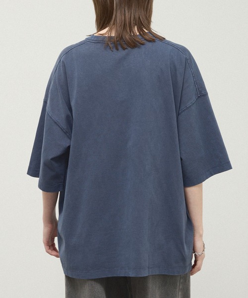 tシャツ 「Alfred Alex」ヴィンテージ加工ピグメントロゴパッチTシャツ