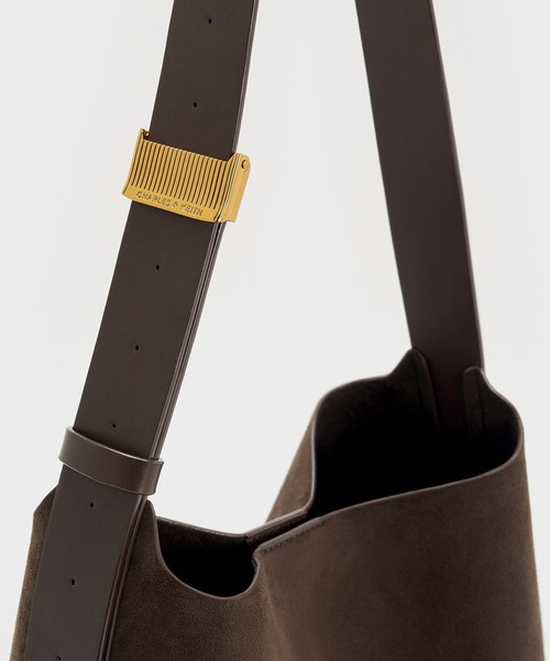 CHARLES ＆ KEITH（チャールズ&キース） ショルダーバッグ バッグ Edna