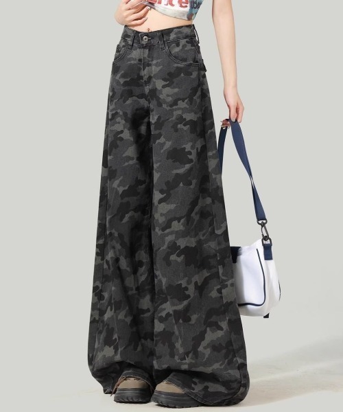 DIAVEL ジーンズ デニム デニムパンツ 迷彩柄ワイドデニムパンツ／ロー