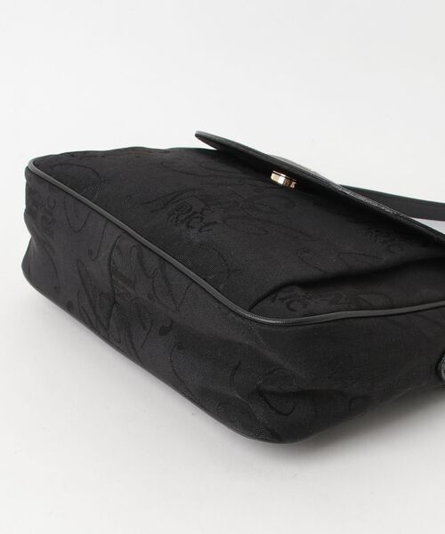 希少モデル イタリア製 NINA RICCI ショルダーバッグ ハンドバッグ NINA RICCI（ニナ・リッチ） ショルダーバッグ - ブラック レディース