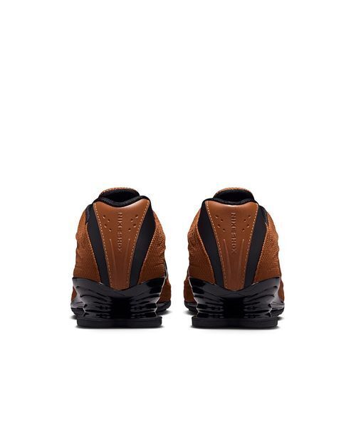 スニーカー 「NIKE meets emmi」SHOX Z レディースの画像