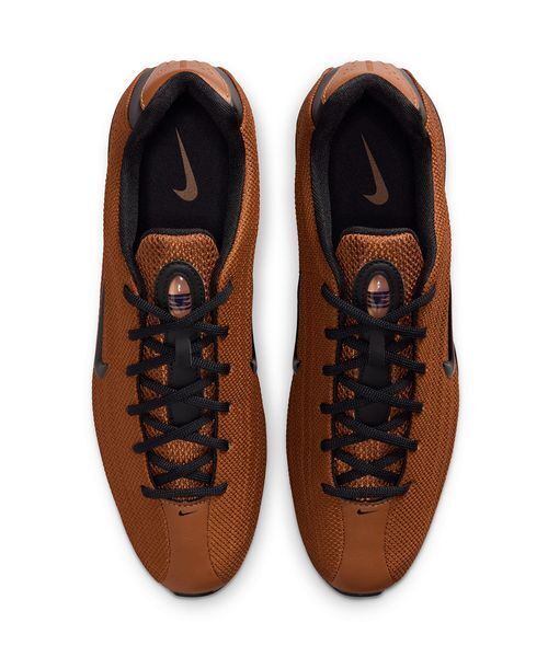 NIKE（ナイキ） スニーカー 「NIKE meets emmi」SHOX Z レディース