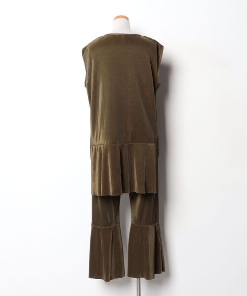 「UN3D.」 セットアップ 1 グリーン レディース_画像2