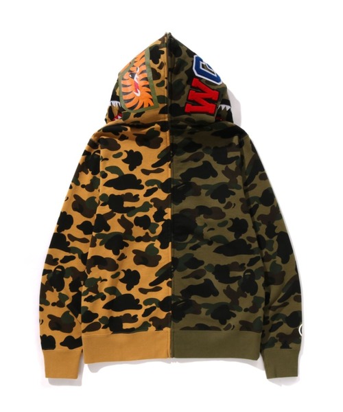 A BATHING APE（アベイシングエイプ） ジップアップパーカー