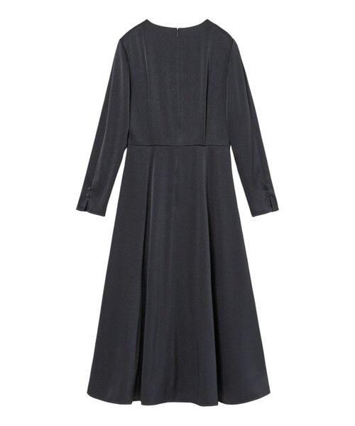 ANAYI ワンピース 「Eternal Line 2025」トリアセサテンフレア