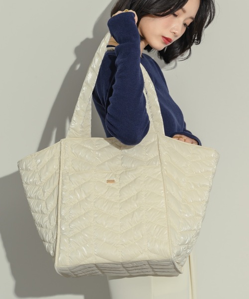 NEUNA（ヌナ） トートバッグ 「大人気マザーズバッグがリニューアル