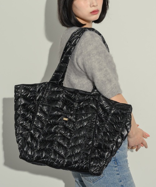 ブラック キルティング マザーズバッグ NEUNA トートバッグ 「大人気マザーズバッグがリニューアルされて新