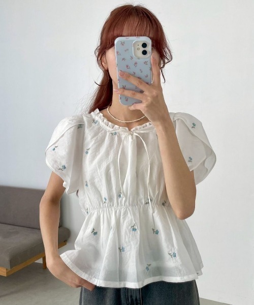 Annee2353 エクリュ Annee2353 エクリュ 予約]フラワー刺繍ストレートパンツ – Frene