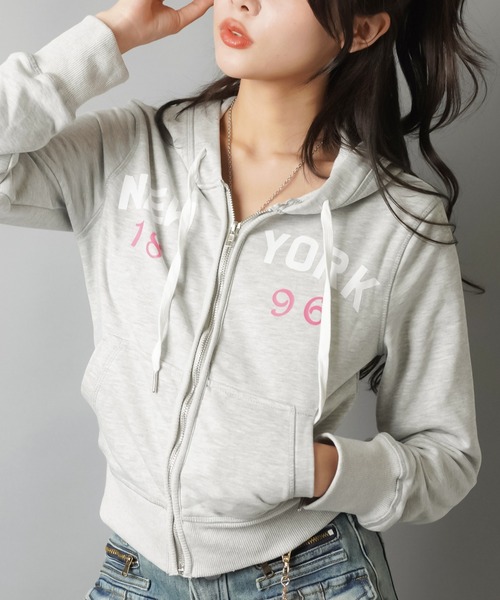 SPINNS（スピンズ） パーカー 平成リバイバルタイトジップパーカー/NY