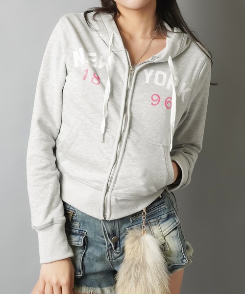 SPINNS（スピンズ） パーカー 平成リバイバルタイトジップパーカー/NY