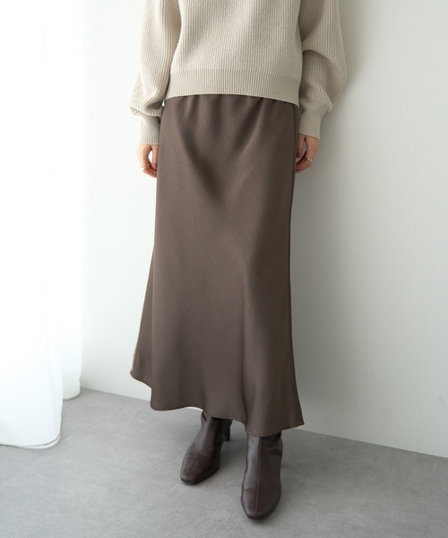 YECCA VECCA（イェッカヴェッカ） スカート サテンフレアスカート