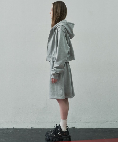 「AIVER」 ジップアップパーカー SMALL グレー レディース_画像3