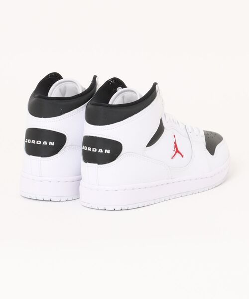 NIKE（ナイキ） スニーカー JORDAN COURT CONNECT MID コート コネクト