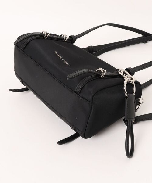 【美品】CHARLES & KEITH ミニレヴィー ショルダーバッグ 袋付き CHARLES ＆ KEITH（チャールズ&キース） ショルダーバッグ バッグ ミニ