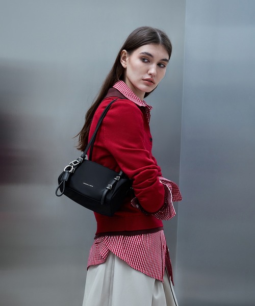 CHARLES & KEITH ミニレヴィーナイロンショルダーバッグ CHARLES ＆ KEITH（チャールズ&キース） ショルダーバッグ バッグ ミニ